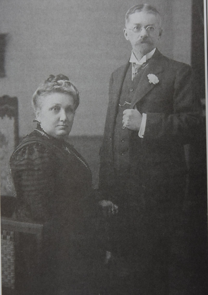 15 Матильда и Эрнест Сундгрены 1910 г Архив Х Сундгрен