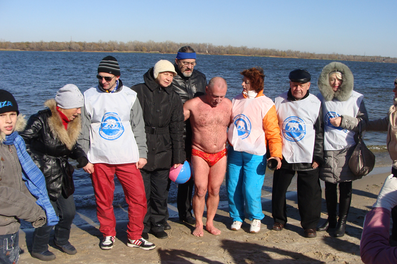 Заплив через Дніпро