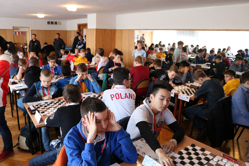 Чемпіонат світу з шашок 100