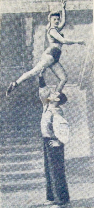 1951 1 серпня Акробатичний трюк Фото використано 28 серпня 2023