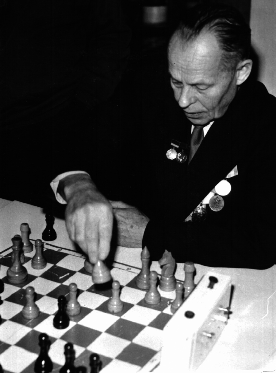 Болотов шахматист