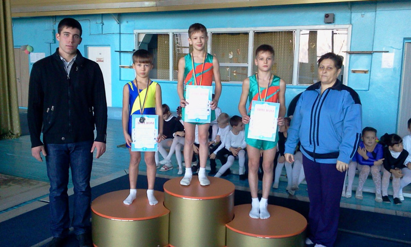 Тренеры Крупий и Хайманов с призерами 19 грудня 2013