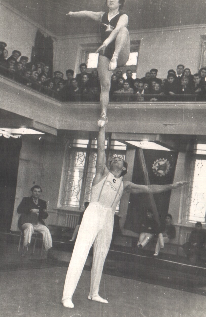 Гимнастика 1964